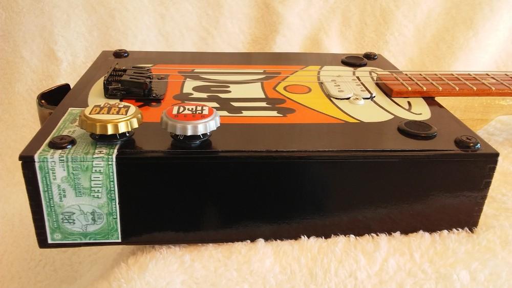 Duff beer guitar by Jim S. side