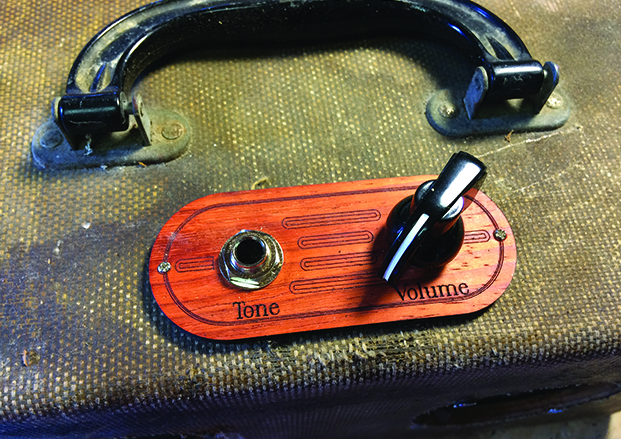 Mini-control panel on top of tweed amplifier case