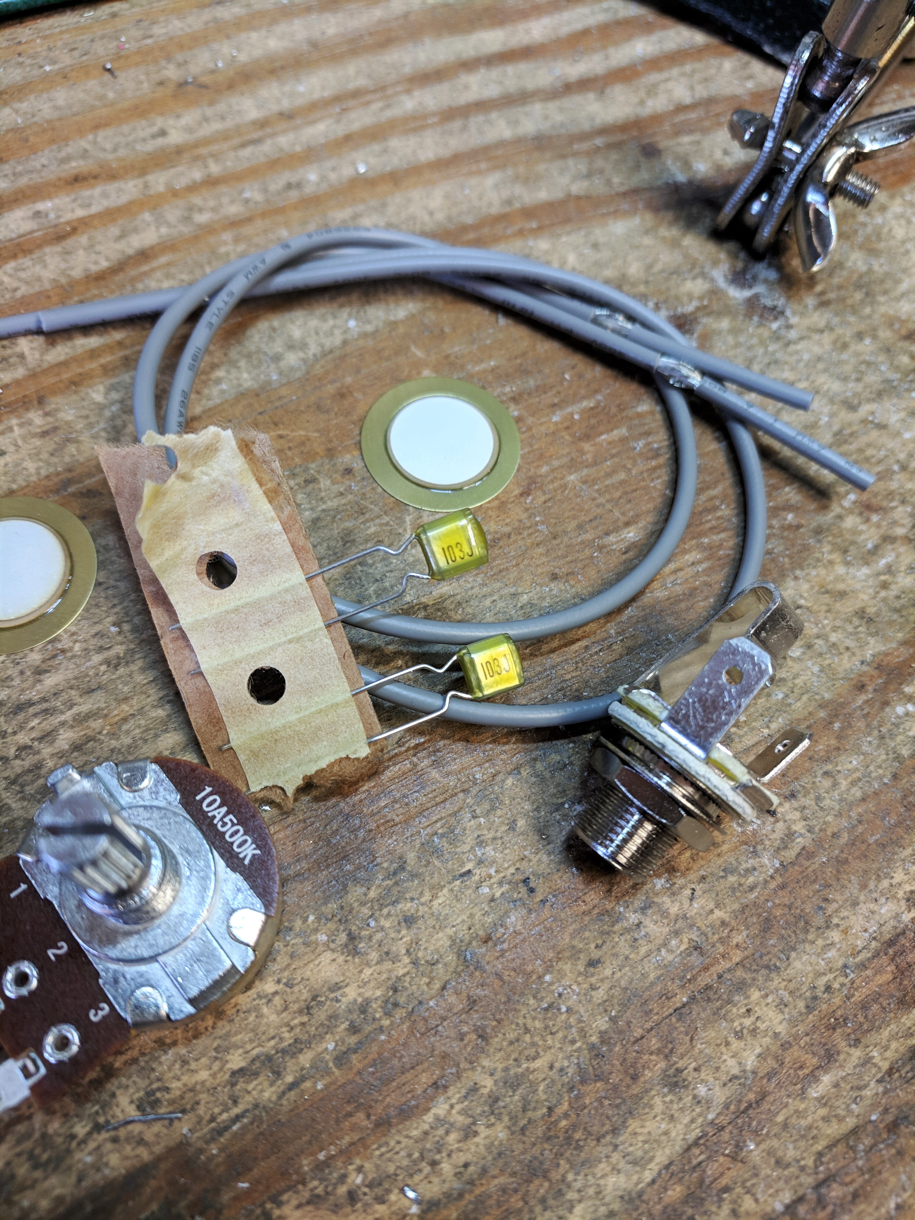 Capacitors-disk-piezos-jack-potentiometer-leads