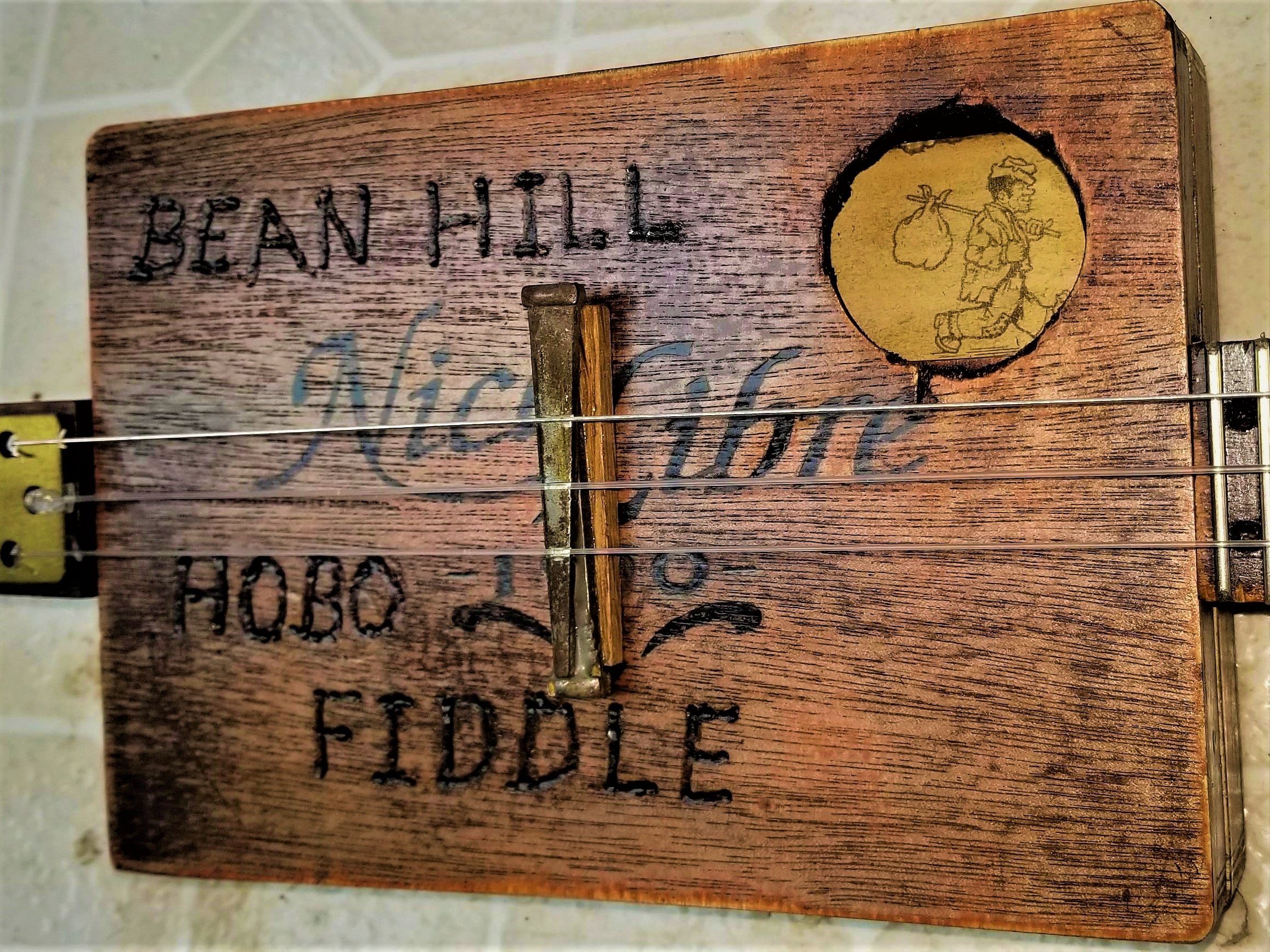 Bean Hill Hobo Fiddle body by Chuck K.