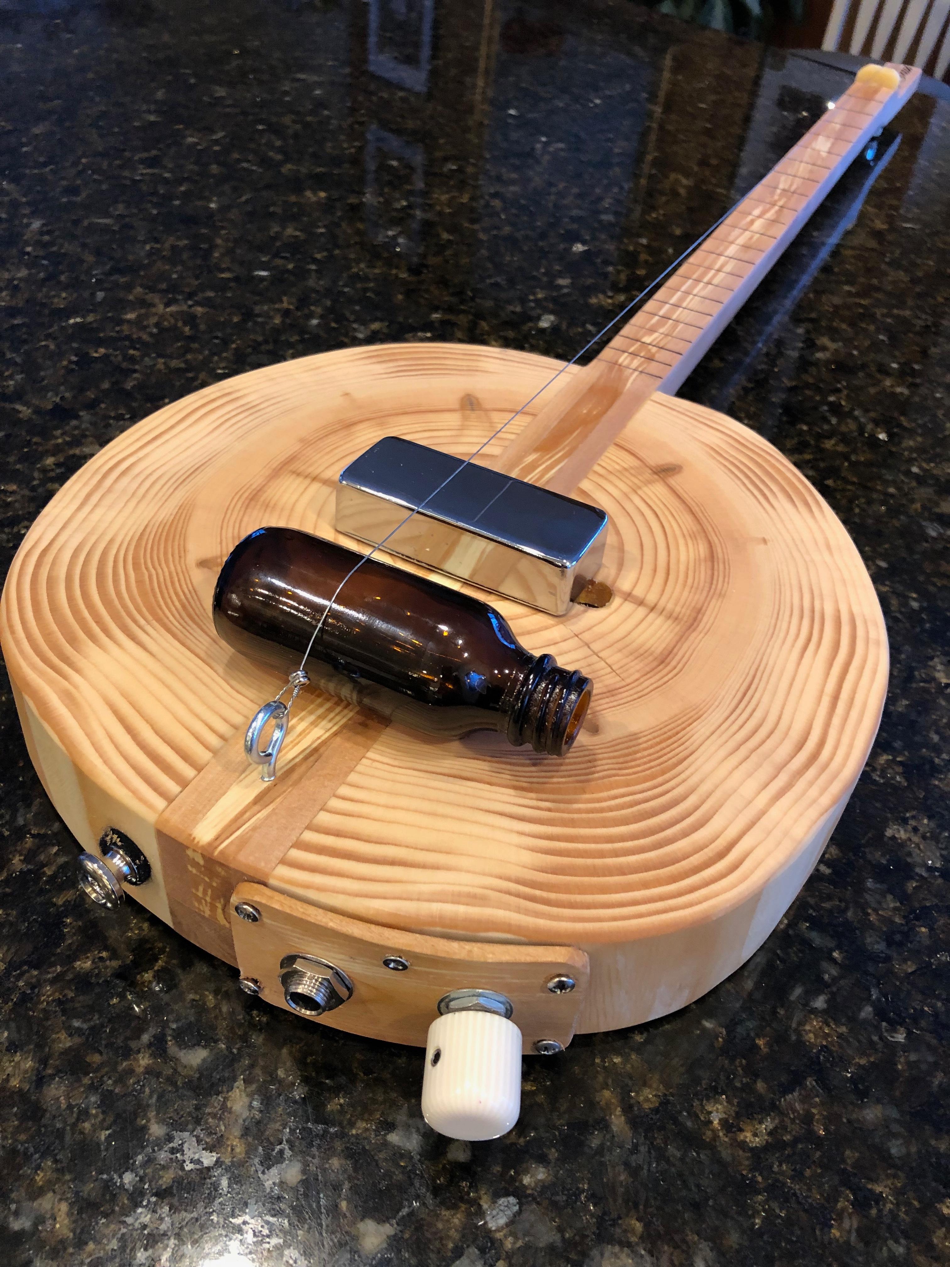 Alaskan Spruce Cookie Diddley Bow by George G.