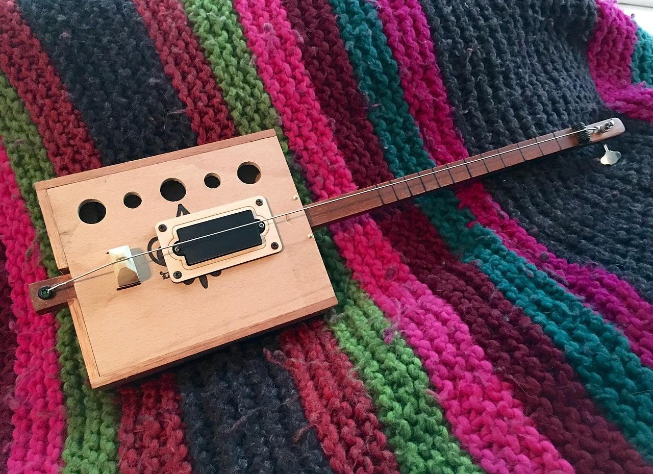 Poorness Studios' Bukey Bow: the one-string, electrified, tenor uke-scale, bass box