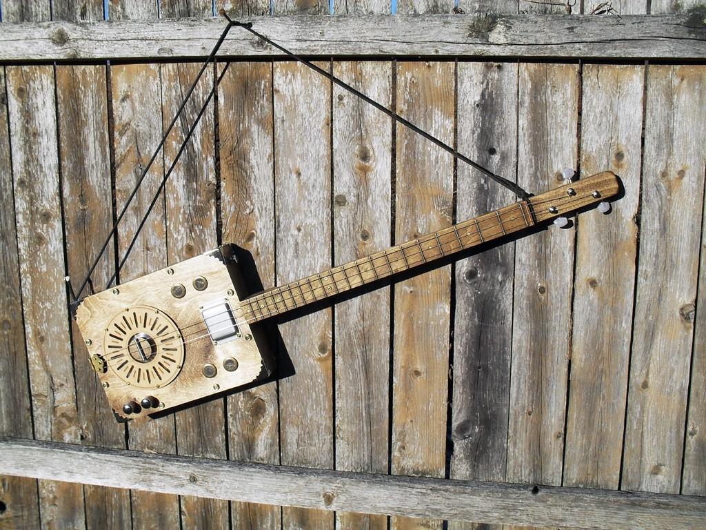 Custom 3-string reso C. B. Gitty box kit guitar by Vern H.